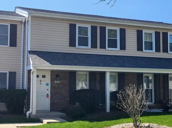 200 Rodenburg RD, Roselle, IL 60172
