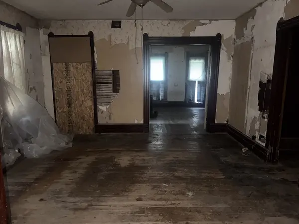 Address not disclosed, Windsor, IL 61957