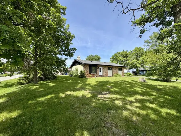 16159 Long AVE, Oak Forest, IL 60452