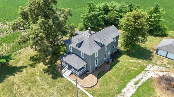 10714 N 3300 East RD, Arrowsmith, IL 61722