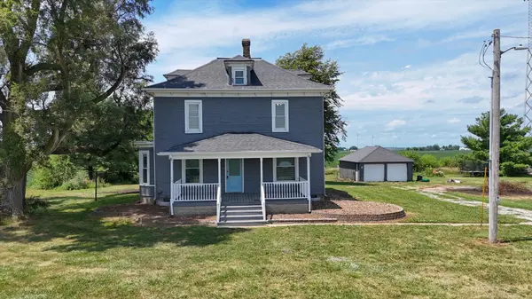10714 N 3300 East RD, Arrowsmith, IL 61722