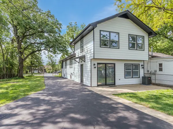 2004 Burlington AVE, Lisle, IL 60532