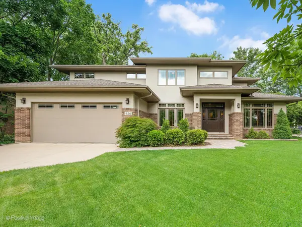 456 S Julian ST, Naperville, IL 60540
