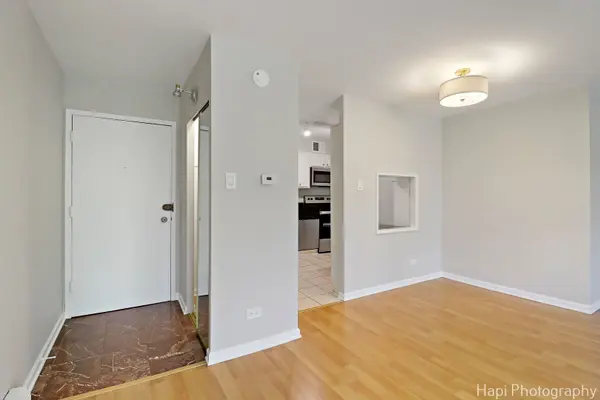 1567 Ridge AVE #401, Evanston, IL 60201