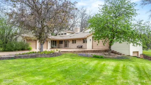 7S745 State Route 53 HWY, Naperville, IL 60540