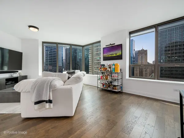 400 N LaSalle ST #2705, Chicago, IL 60610