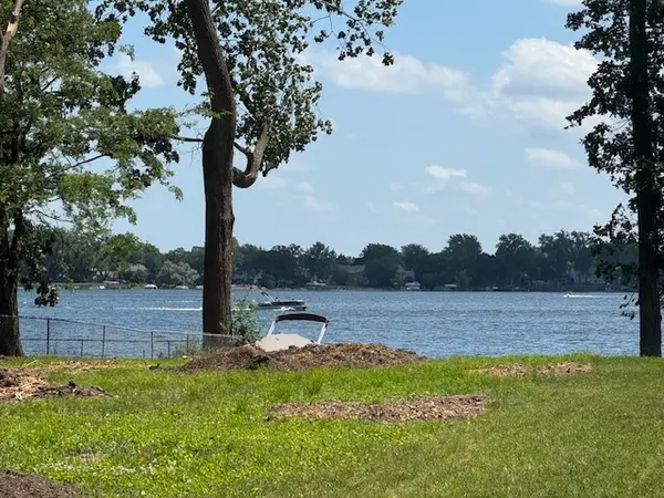 Lot 48 Lake AVE, Third Lake, IL 60030