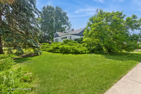 903 S Madison ST, Hinsdale, IL 60521
