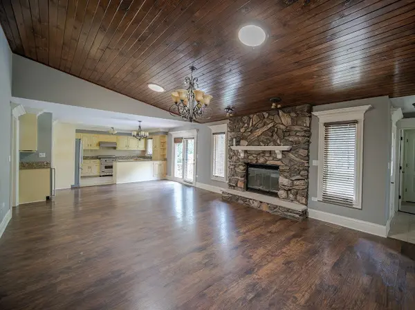 13745 S King RD, Homer Glen, IL 60491
