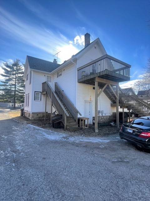 132 S Mchenry AVE, Crystal Lake, IL 60014