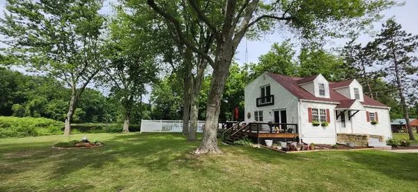 309 S Bridge ST, Aroma Park, IL 60910