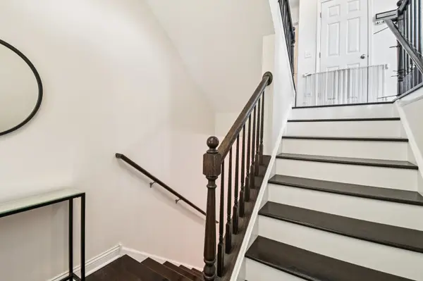 2903 Henley LN, Naperville, IL 60540
