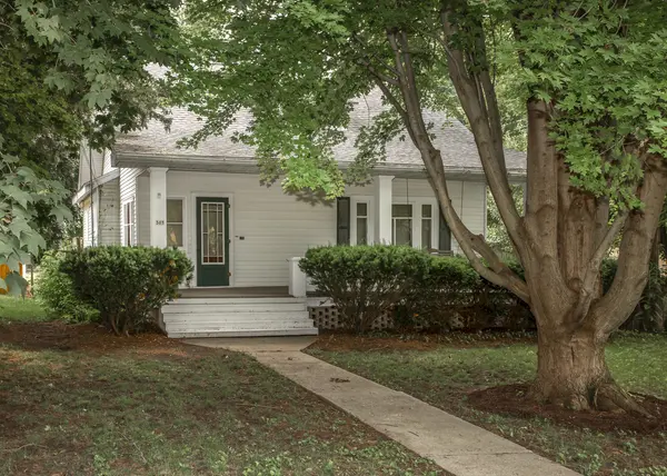 305 Main ST, Monroe Center, IL 61052