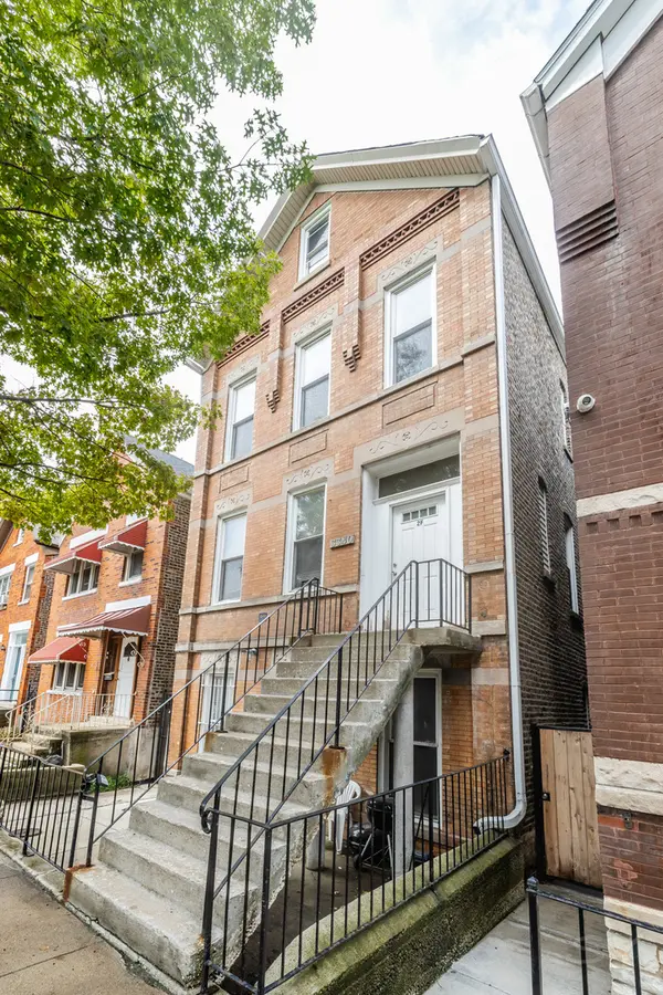 3340 S Carpenter ST, Chicago, IL 60608