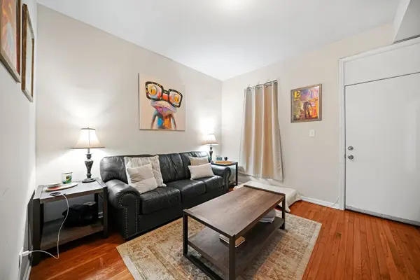 3340 S Carpenter ST, Chicago, IL 60608