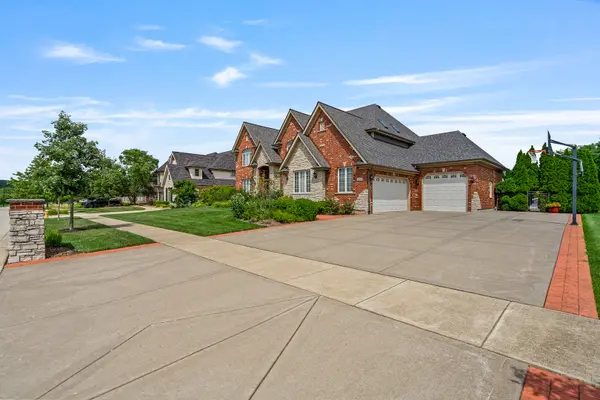 17015 Windsor CT, Homer Glen, IL 60491