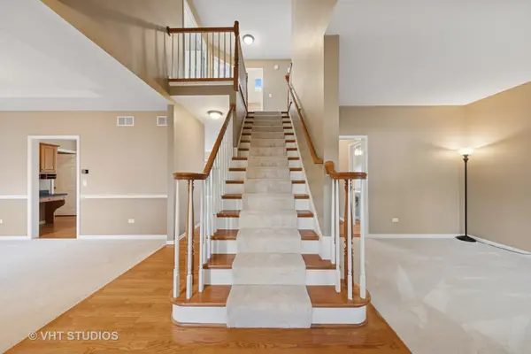 12804 Stellar LN, Plainfield, IL 60585