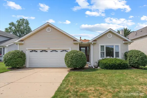 1200 Downing DR, Hoffman Estates, IL 60192