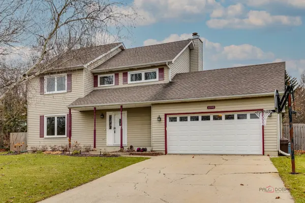 1090 Hawthorne AVE, Gurnee, IL 60031