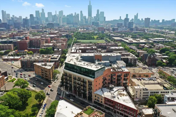 1645 W Ogden AVE #435, Chicago, IL 60612