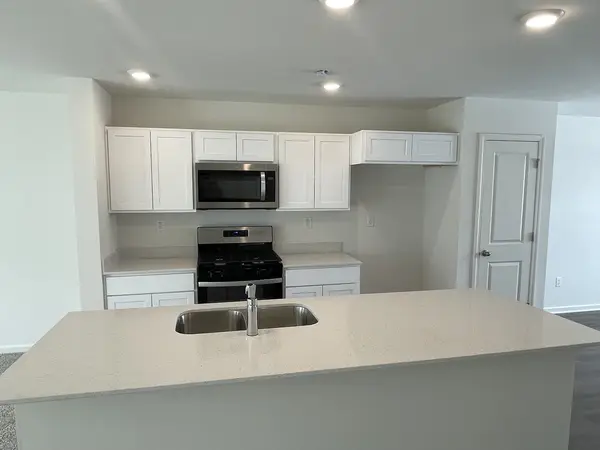 6540 Linden TRL #B, Wonder Lake, IL 60097