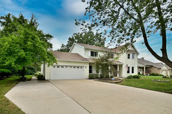 1036 Boulevard View AVE, Gurnee, IL 60031