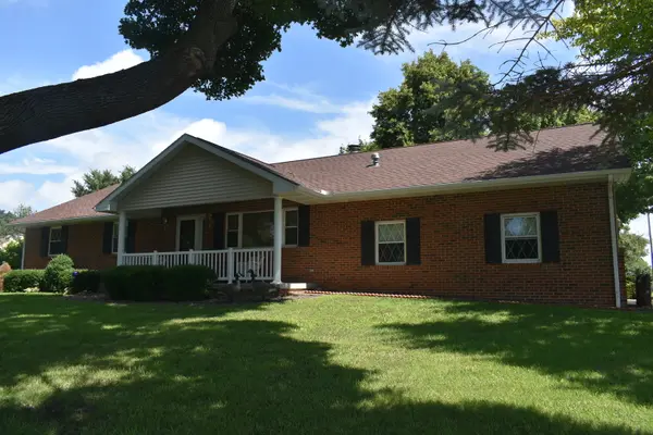 105 Jefferson ST, Benson, IL 61516