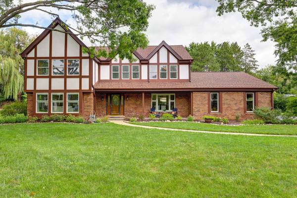 711 S White Willow Bay, Palatine, IL 60067