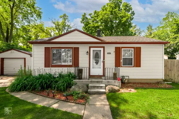 38442 N Wilson AVE,  Beach Park,  IL 60087