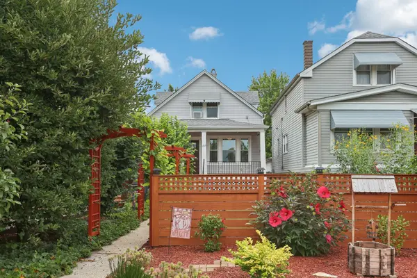 1313 Scoville AVE, Berwyn, IL 60402