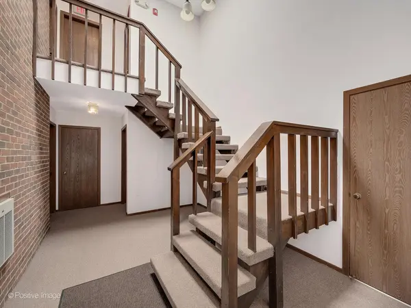 1874 Portsmouth DR #6-6C, Lisle, IL 60532
