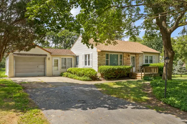 7N300 Linden AVE, Medinah, IL 60157