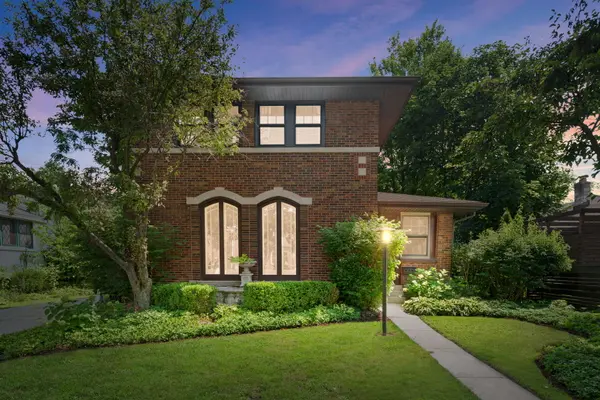 3337 Arden AVE, Brookfield, IL 60513