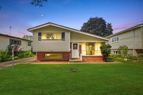 108 N May ST, Addison, IL 60101