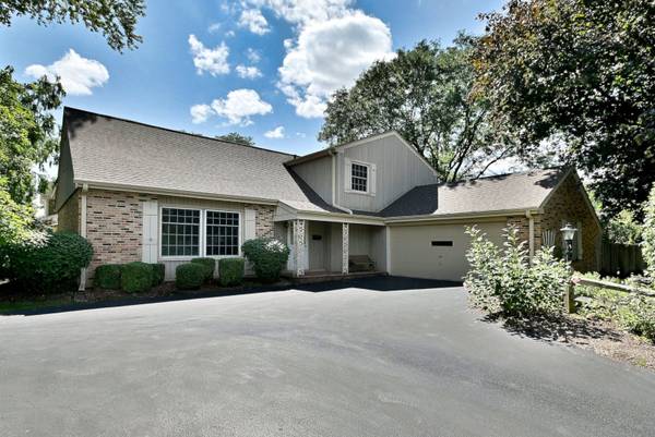 1615 E Miner ST, Arlington Heights, IL 60004