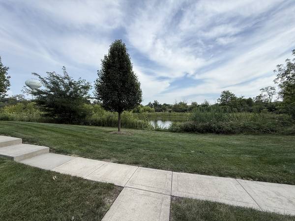 2385 Upland RD, Hampshire, IL 60140