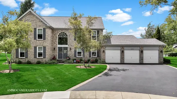 5070 Thornbark DR, Hoffman Estates, IL 60010