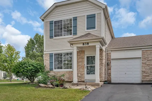 838 Daniel DR, Minooka, IL 60447