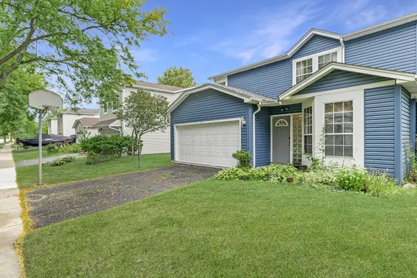 1121 Southbridge LN, Schaumburg, IL 60194