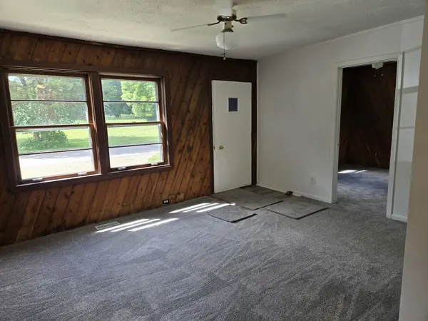 26895 N Bernice ST, Wauconda, IL 60084