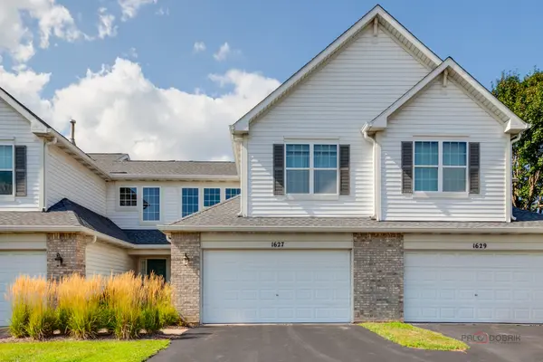 1627 S Candlestick WAY, Waukegan, IL 60085