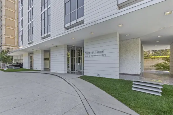 1555 N Dearborn Pkwy #10E-D, Chicago, IL 60610