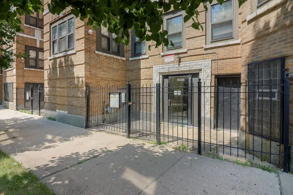 3100 W Douglas BLVD, Chicago, IL 60623