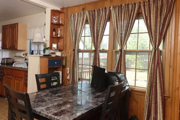 220 S Bothwell ST, Palatine, IL 60067