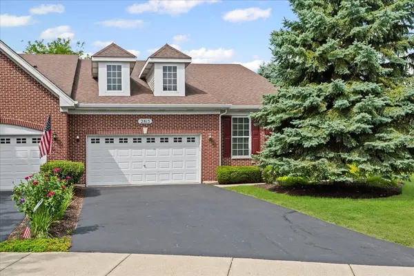 2813 Bond CIR, Naperville, IL 60563