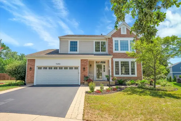 7151 Preston CT, Gurnee, IL 60031