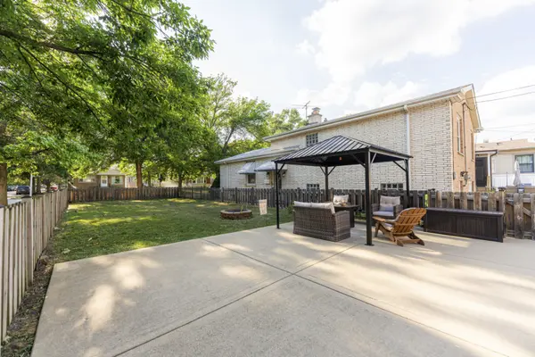 5501 N Nashville AVE, Chicago, IL 60656