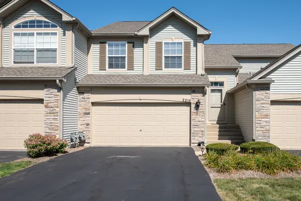 2216 Summerlin DR, Aurora, IL 60503