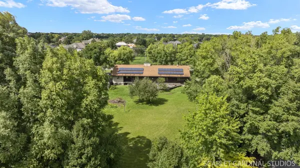 11110 Highland DR, Naperville, IL 60564