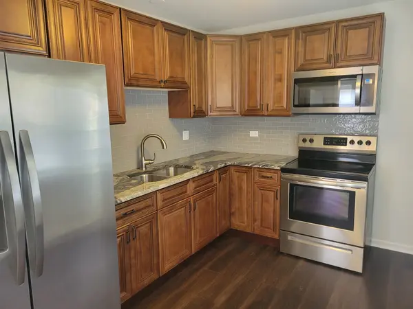 23 166th PL, Calumet City, IL 60409